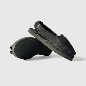 Alpargatas VX: <br/>Negras Unicolor