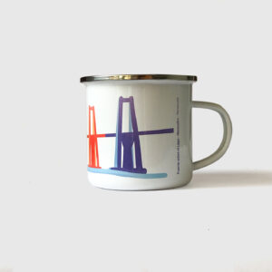 Taza de Peltre. <br/>Maracaibo fondo blanco