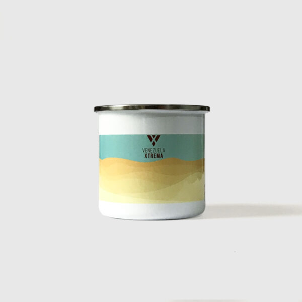 Taza de Peltre. <br/>Falcón Celeste - Imagen 2