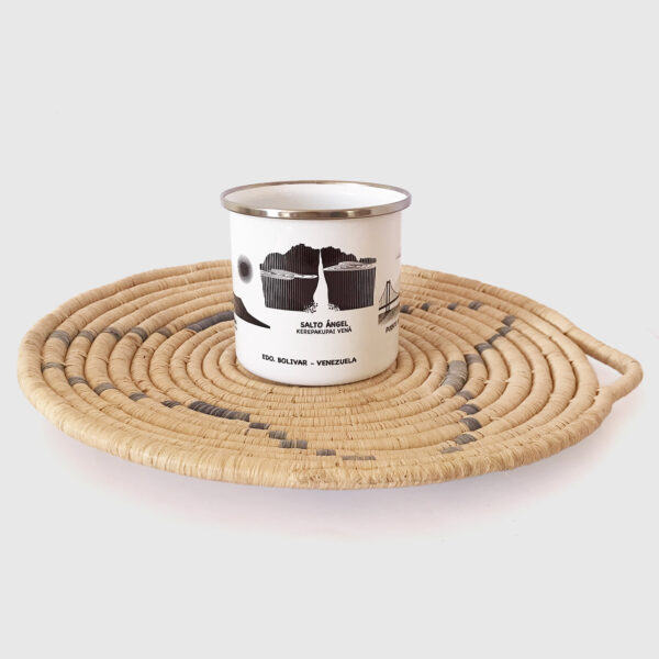 Taza de Peltre. <br/>Bolívar Blanco y Negro - Imagen 2